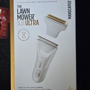 Manscaped Lawn Mower 5.0 Ultra Grooming Trimmer - White and Gold
